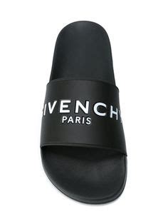 Sandales, claquettes et tongs Givenchy pour homme .